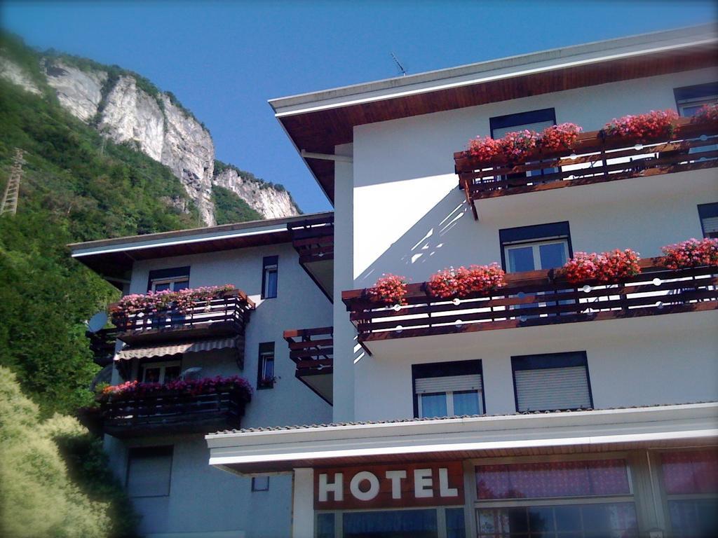 Hotel Quattro Valli Longarone Exteriér fotografie